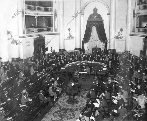 en el salón de Sesiones del palacio del Senado, se Celebró la Iv