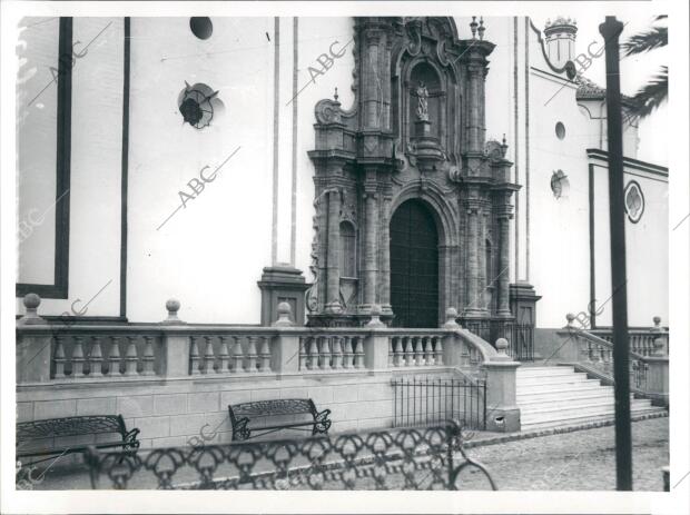 Fachada de la iglesia de la palma del Condado (Huelva)
