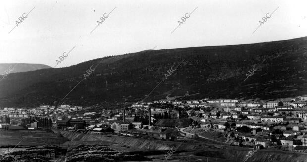 Vista general del pueblo Barruelo de Santullan (Palencia)