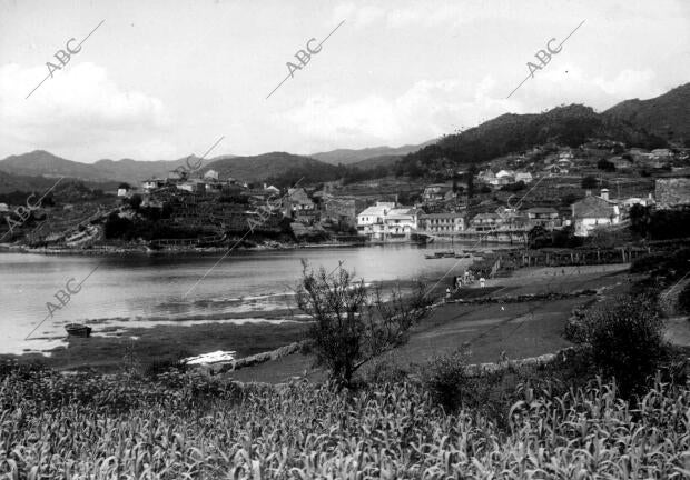 Vista Parcia del pueblo puente Sampayo (Pontevedra)