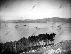 Vista de la escuadra Alemana desde el monte Guía, en la ciudad de Vigo