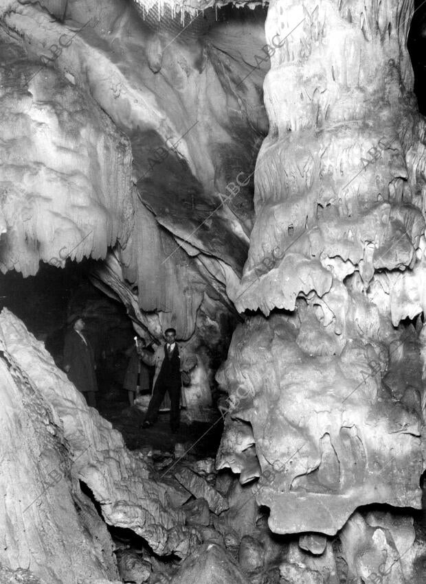 Vista interior de las Cuevas de Altamira, Situadas en el pueblo Santillana del...