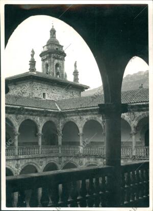 Patio de la Universidad de Oñate