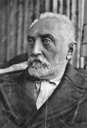 Retrato de un serio Miguel Unamuno