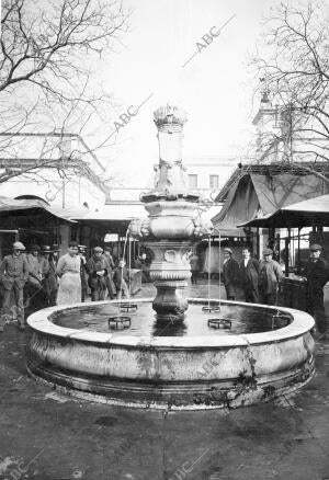 Fuente de la plaza de la encarnación