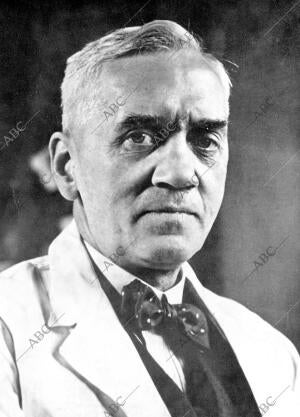 Retrato del descubridor de la Penicilina, Alexander Fleming