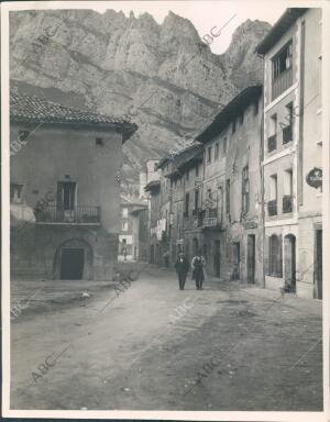 Carretera de Burgos A Vitoria. Pancorbo - Byn 2044(20/07/1930)