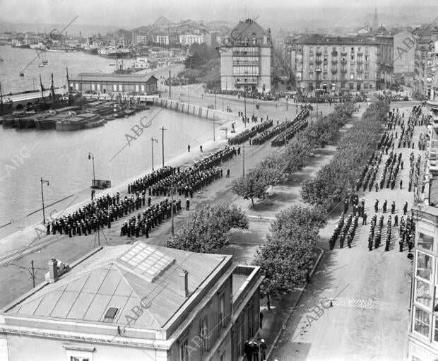 El 4 de Agosto de 1913 el rey Alfonso XIII, acompañado de toda la Familia Real...