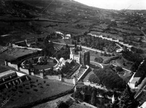 Vista general de una de las Fincas del pueblo Castro de Urdiales (Cantabria)