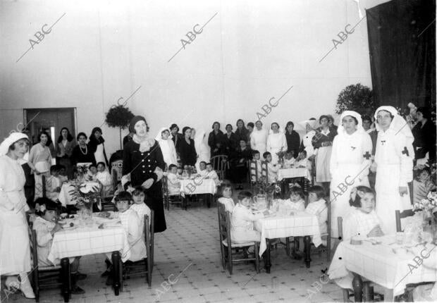 Comedor de los Niños Pobres de la barriada del hospital de la cruz Roja de...