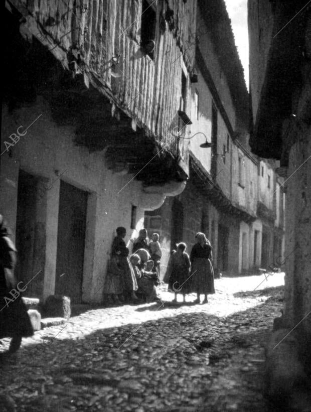 Una calle del pueblo de Alberca (Salamanca)