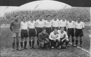 El Racing de Santander antes de un partido contra el Athletic de Bilbao en san...