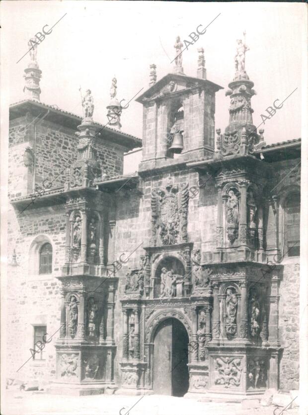 Puerta de la Universidad de Oñate