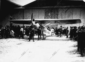 Vuelo Madrid Manila de Fernando Rein - Abril-Julio de 1932 -fecha Aproximada