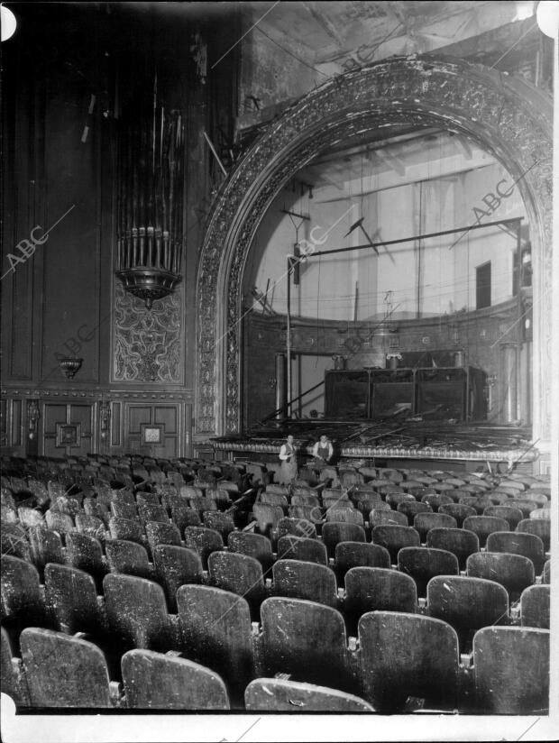 El patio de Butacas del palacio de la música tras el incendio del 22 de...