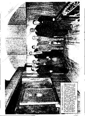 BLANCO Y NEGRO MADRID 11-12-1932 página 188