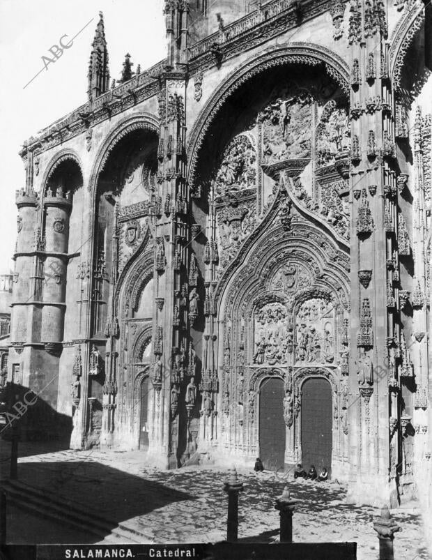 la fotografía Pertenece A una serie de Fotos Dedicadas A los Edificios y...