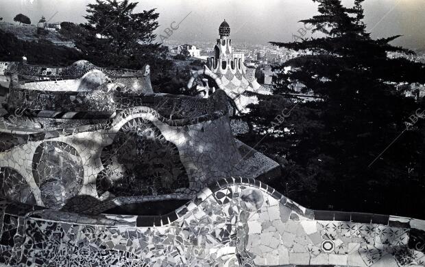 El parque Güell de barcelona en una vista de 1933