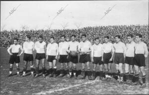 Equipo de Sabadell que al vencer al Zaragoza por 2 A 1 queda campeón de la...