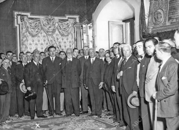 homenaje al insigne catedrático don Miguel de Unamuno, el presidente de la...