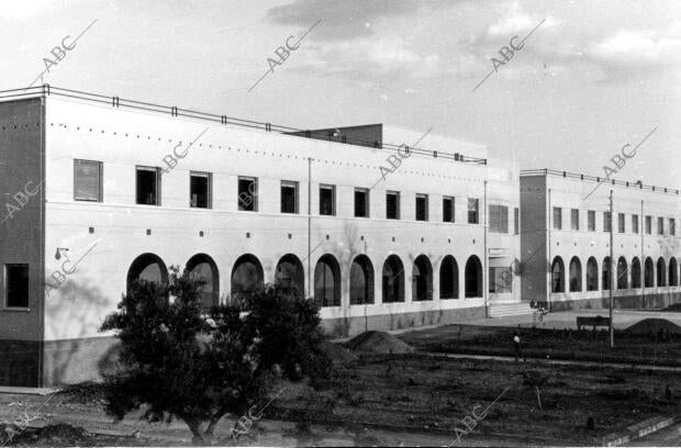 Fachada principal del Ofelinato de Torremolinos (Málaga)