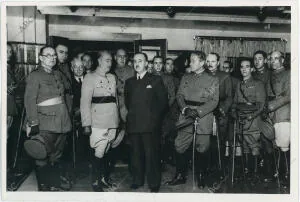 Recepción en honor de Francisco Franco Bahamonde, nuevo comandante militar de la...