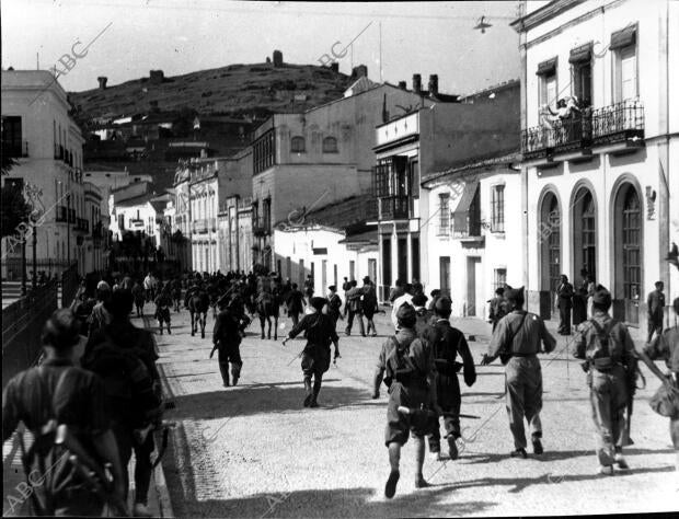 Entrada de las tropas que conquistaron la ciudad de Aracena