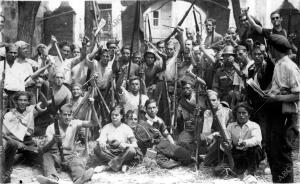 Los Primeros Soldados Republicanos que Entraron en un pueblo de Aragón