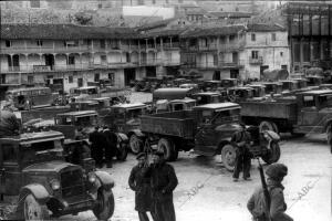 Aspecto que Ofrece un pueblo de la Retaguardia, en el sector del Tajo, A la...