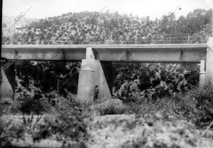 El puente de san Pedro, que Fue tomado en el avance de la columna Aragonesa