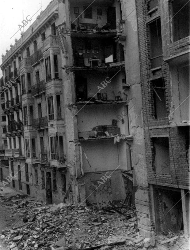 Efectos Causados por los Bombardeos en el barrio de Argüelles