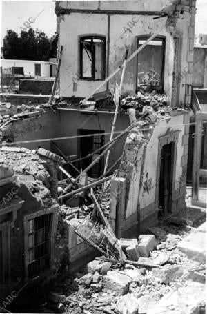 Una de las Casas Destruidas por el bombardeo de los Barcos Alemanes, en Almería