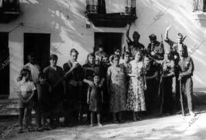 Imágenes de la Guerra Civil, en 1937: llegada de las tropas Aracena