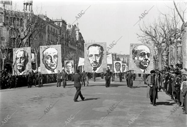 Manifestación en Barcelona durante la Guerra Civil