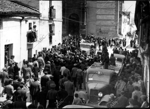 Entrada de las tropas nacionales en Almadén