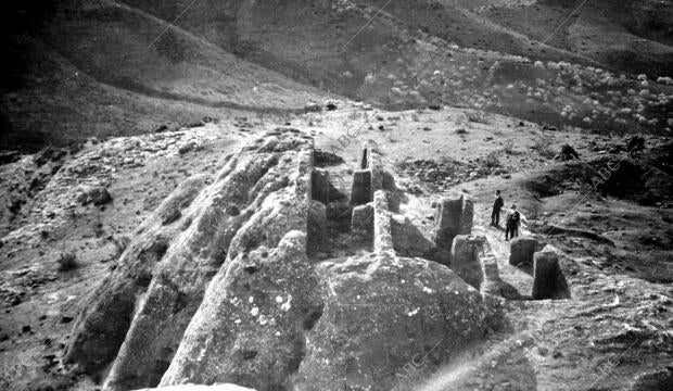 Ruinas de la iglesia de Bobascter (siglo Ix) en las Mesas de Villaverde en...