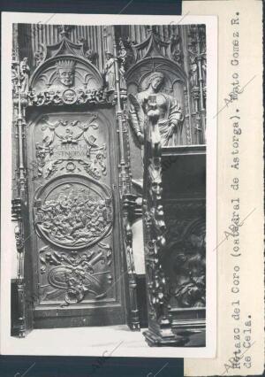 Detalle del retazo del coro de la catedral de Astorga