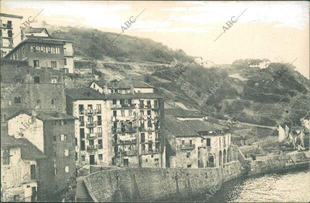 Fachadas de las Casas Típicas de la localidad de Motrico