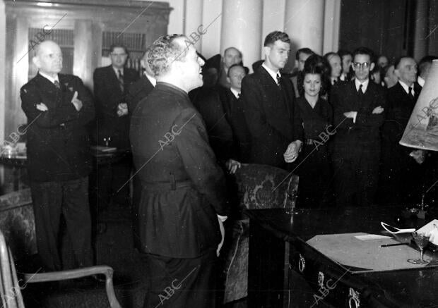 El ilustre músico José Cubiles Saludando A los Asistentes A una