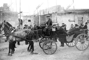 S. E. el jefe del estado Visita, en el cortijo del Cuarto, las Obras de la...