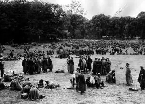 000 capturados en Cherburgo, en un campo de concentración