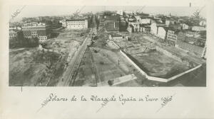 Solares de la Plaza de España