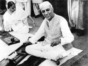 Una imagen Del "Pandit" Nehru