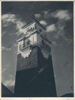 Torre de la iglesia en el municipio de los Blázquez (Córdoba)