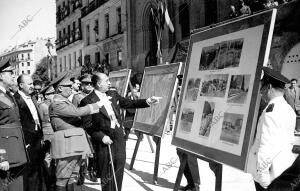 Imagen del caudillo acompañado de el alcalde de Madrid y de Otras Personalidades...