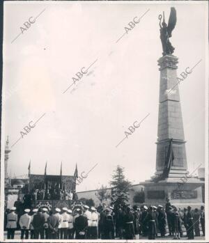 Inauguración, en el Ferrol, del monumento A los Ferrolanos Muertos en África,...