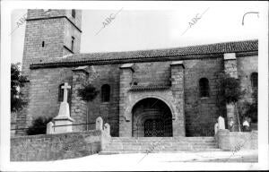 Iglesia parroquial de san Estéban Protomártir, en Cenicientos (Madrid)