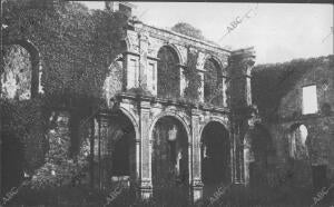 Monasterio de santa María de Sobrado: Ruinas del claustro de la hospedería