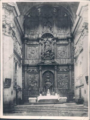 En una de las Capillas Laterales de esta iglesia Estuvo, Ignorado durante...