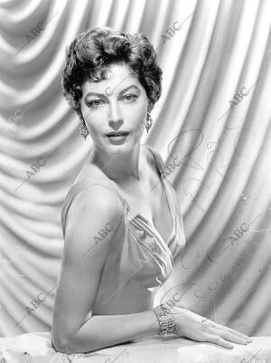 Ava Gardner. Foto Dedicada A Abc